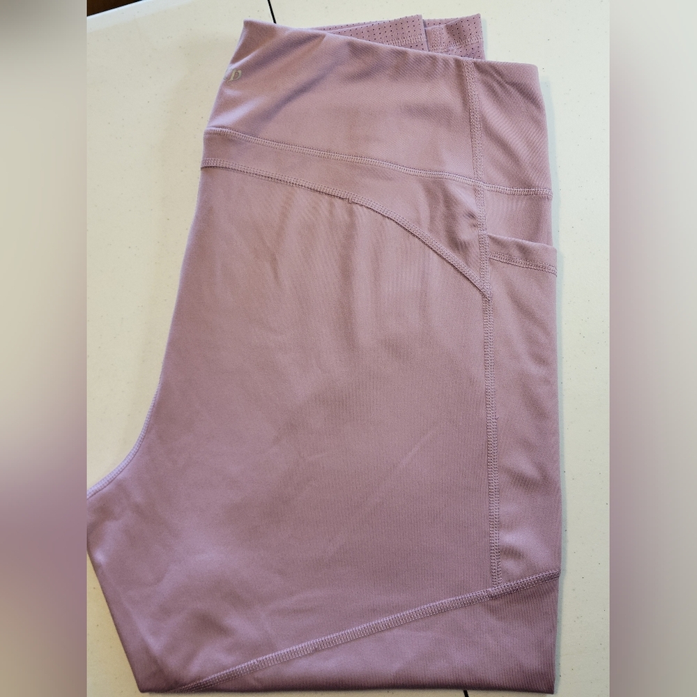 Juicy Couture Sport Women's Size XXL Lilac Cropped Leggings